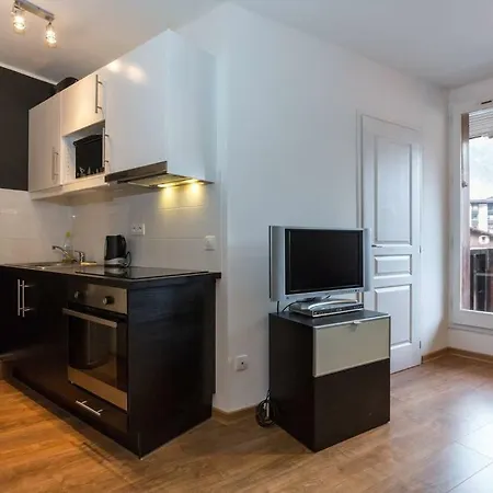 Lognan 2 Apartment *